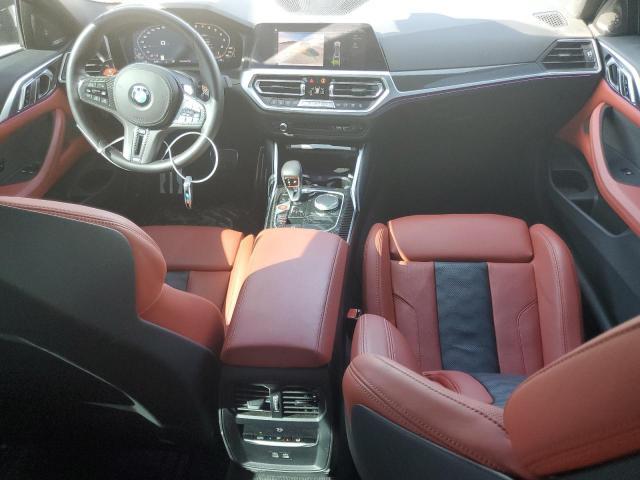 wit BMW M4 Competition Coupe 2023